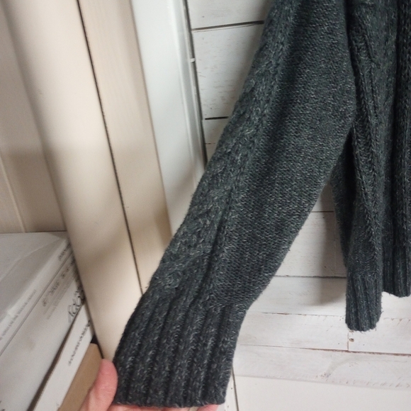 St. John's Bay Women's Size 3X Button Front Cable Knit Cardigan Sweater Cozy - Picture 4 of 8